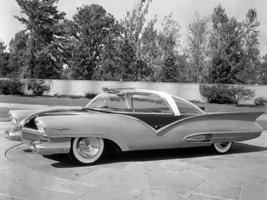  Ford Mystere Concept Car 1955 года  (фото 2 из 5)